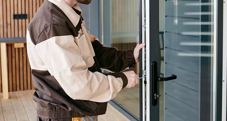 Top Rated Patio Door Lock RepairPatio Door Locking Mechanism Broken Repair in Oakleaf Plantation, FL